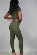 Load image into Gallery viewer, Ruched Top Legging Set | Olive - FIERCE FASHION by Lexi
