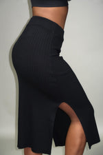 Load image into Gallery viewer, Victoria Ribbed Midi Skirt | 2 Colors - FIERCE FASHION by Lexi
